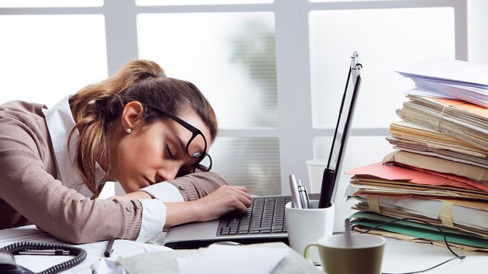 ¿Qué es el síndrome de burnout? ¿Cómo afecta a los trabajadores? ¿Qué medidas podemos tomar?